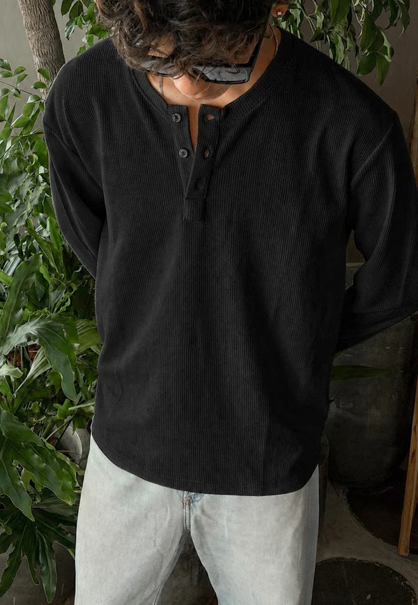 CLASSIC BLACK HENLEY