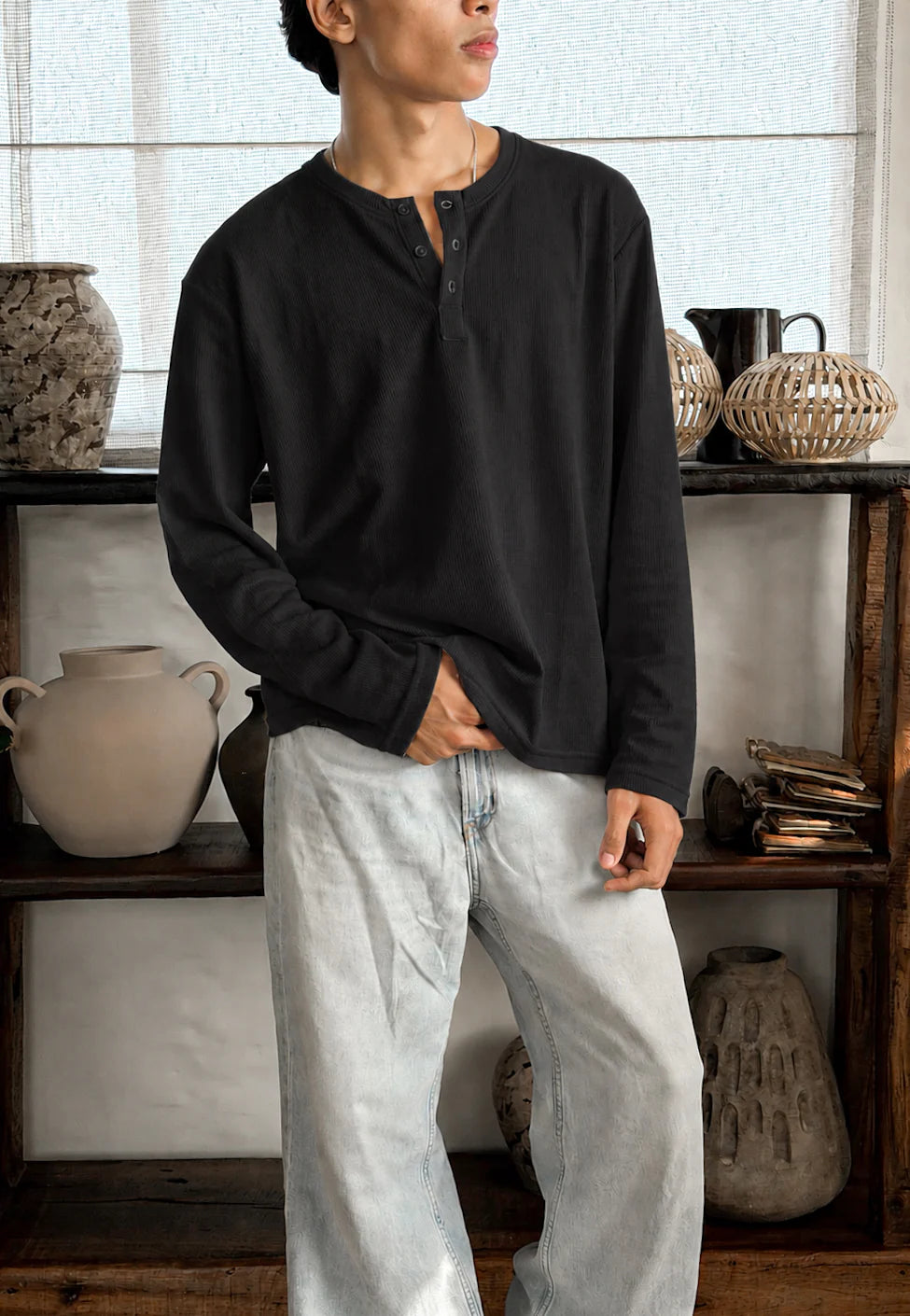 CLASSIC BLACK HENLEY