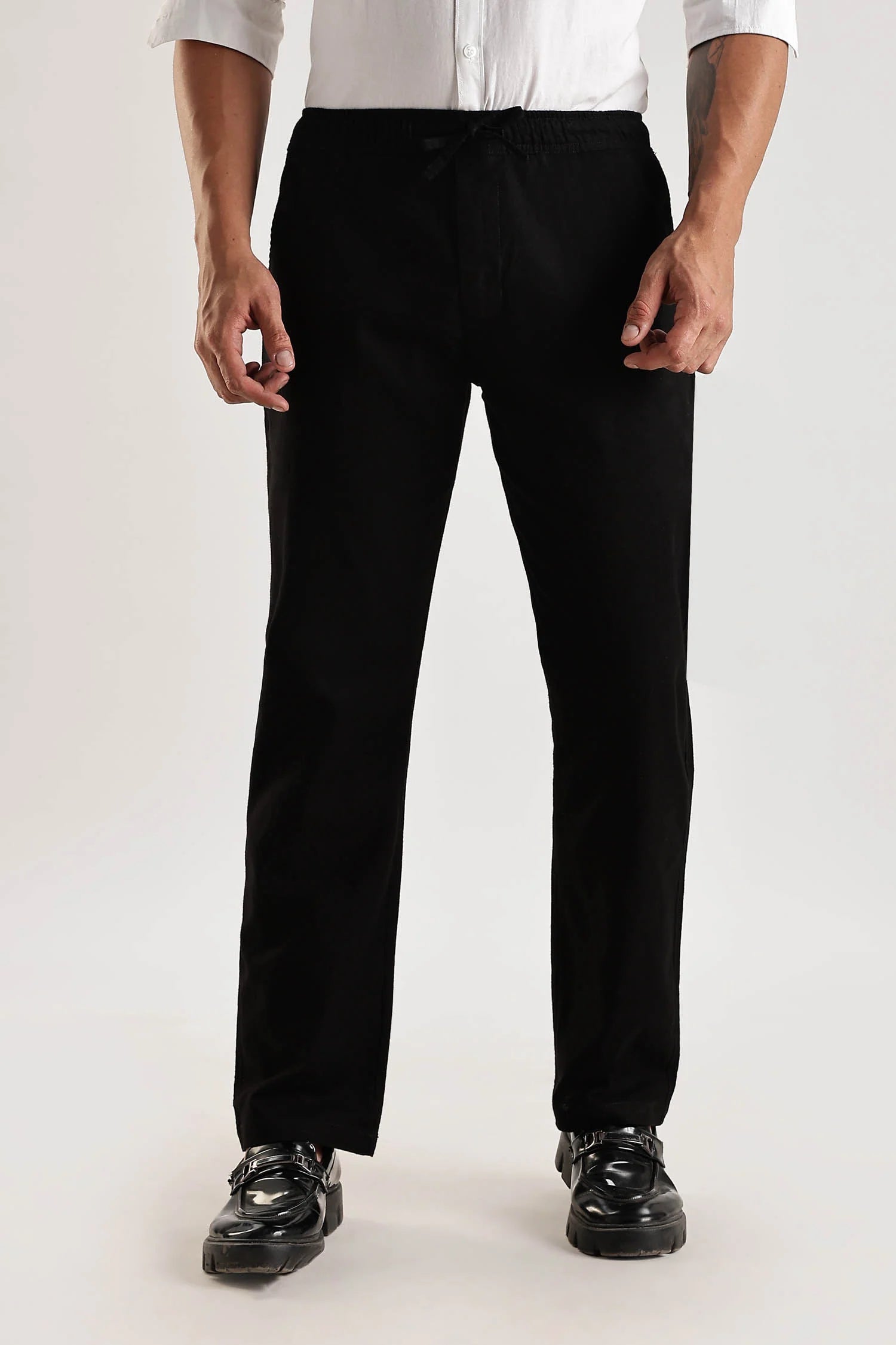 Black Regular Fit Linen Pants