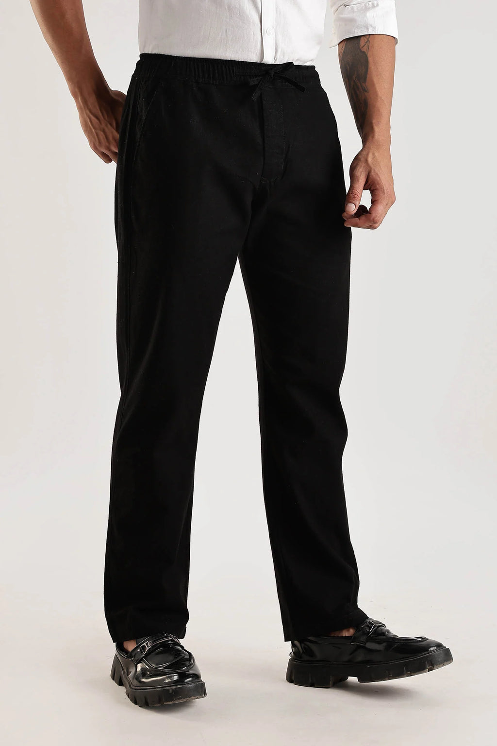 Black Regular Fit Linen Pants